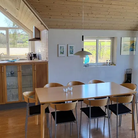 Casa de Férias Sigbritt - 100m From The Sea By Interhome *